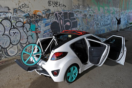 2012款现代Veloster