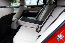 2013款华晨宝马X1试驾