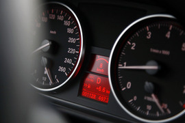 2013款华晨宝马X1试驾