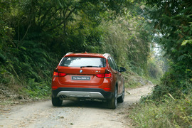 2013款华晨宝马X1试驾