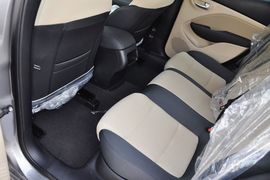 2012款菲亚特菲翔1.4T手动悦享版