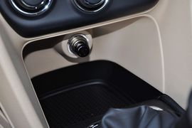 2012款菲亚特菲翔1.4T手动悦享版