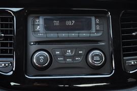 2012款菲亚特菲翔1.4T手动悦享版