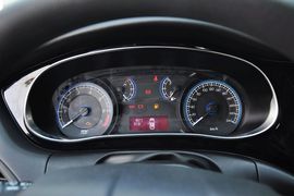 2012款菲亚特菲翔1.4T手动悦享版