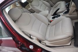 2012款菲亚特菲翔1.4T自动劲享版