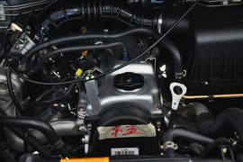 2013款风行菱智1.6L手动豪华型