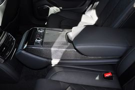 2013款奥迪S8