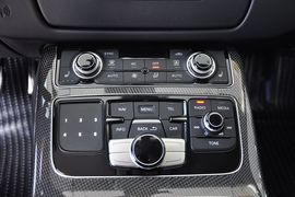 2013款奥迪S8