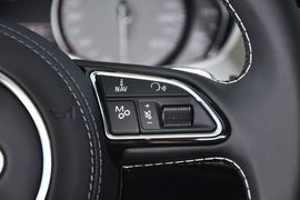 2013款奥迪S8