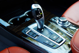 2012款宝马X3对比试驾图解