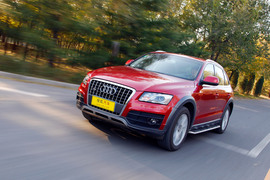 2012款奥迪Q5对比试驾图解