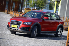 2012款奥迪Q5对比试驾图解