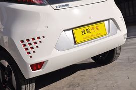 2012款荣威E50纯电动车