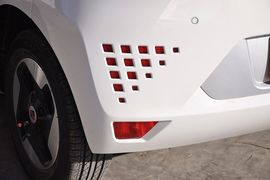 2012款荣威E50纯电动车
