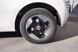 2012款荣威E50纯电动车