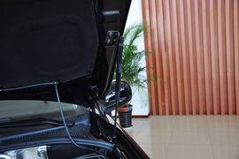 2013款荣威W5