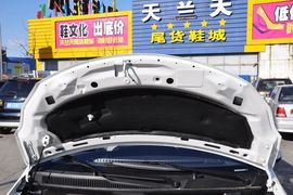 2013款铃木奥拓1.0L自动豪华型