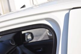 2013款铃木奥拓1.0L自动豪华型