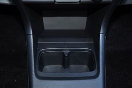 2013款铃木奥拓1.0L自动豪华型