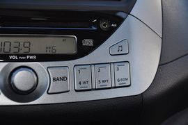 2013款铃木奥拓1.0L自动豪华型