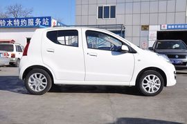 2013款铃木奥拓1.0L自动豪华型