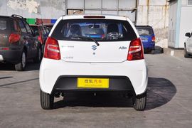 2013款铃木奥拓1.0L自动豪华型