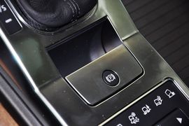 2013款路虎揽胜运动版3.0TDV6