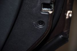2013款北京现代全新胜达2.4GDi自动四驱型