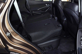 2013款北京现代全新胜达2.4GDi自动四驱型