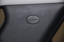 2013款北京现代全新胜达2.4GDi自动四驱型
