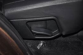 2013款北京现代全新胜达2.4GDi自动四驱型