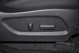 2013款北京现代全新胜达2.4GDi自动四驱型