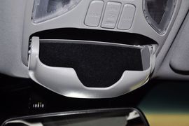 2013款北京现代全新胜达2.4GDi自动四驱型