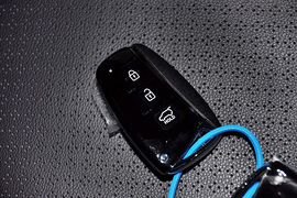 2013款北京现代全新胜达2.4GDi自动四驱型