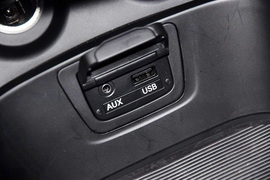 2013款北京现代全新胜达2.4GDi自动四驱型