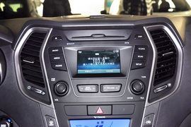 2013款北京现代全新胜达2.4GDi自动四驱型