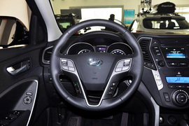2013款北京现代全新胜达2.4GDi自动四驱型