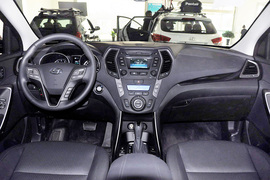 2013款北京现代全新胜达2.4GDi自动四驱型