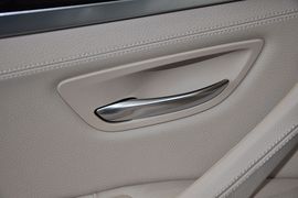 2012款宝马528i