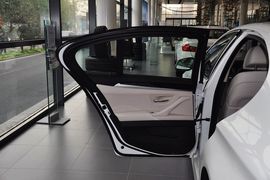 2012款宝马528i