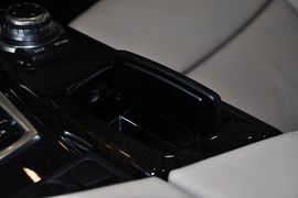 2012款宝马528i