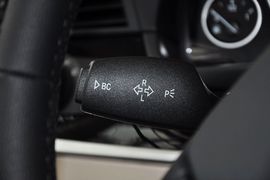 2012款宝马528i