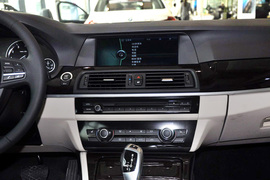 2012款宝马528i