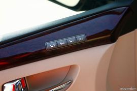 2008款雷克萨斯LX570