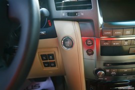 2008款雷克萨斯LX570