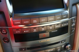 2008款雷克萨斯LX570