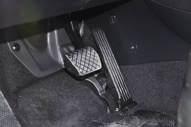2013款大众迈腾1.4TSI