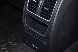 2013款大众迈腾1.4TSI