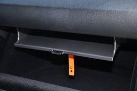 2013款大众迈腾1.4TSI