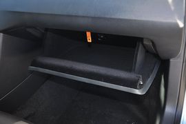2013款大众迈腾1.4TSI